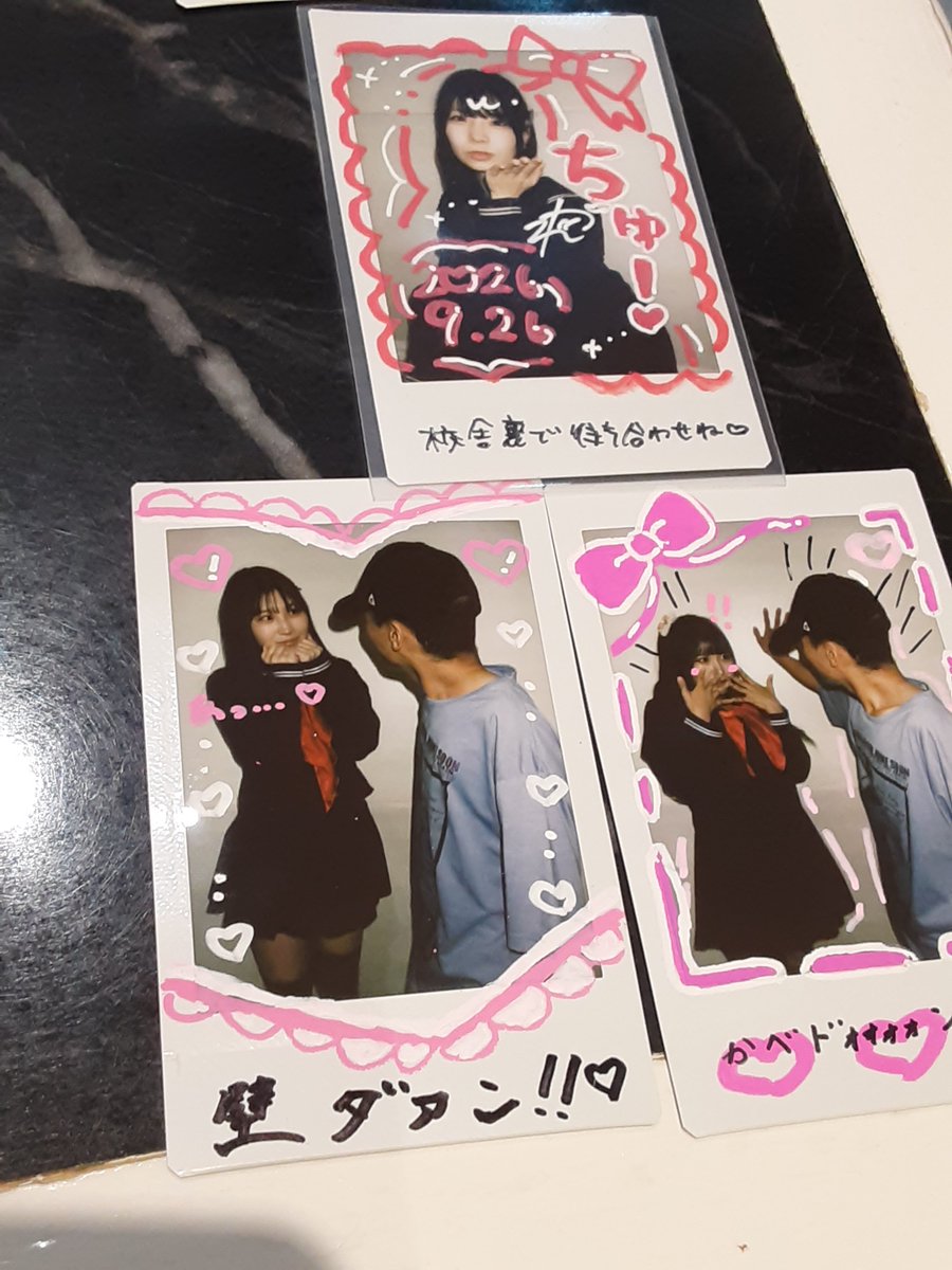 sei15003498's tweet photo. 文化祭DAY❗みつばママ夏セーラー似合ってて可愛いかった😊かれんちゃん髪おろしてるの似合ってた❗るうちゃんギャルで可愛いかった❗アリス大人の色気が溢れてた😊ゆきちゃん可愛いくてクイーンだった😊ねむちゃん明るい髪色だけどセーラー似合ってた❗ゆあちゃんとぺこちゃん初チェキ嬉しかった❗ https://t.co/fdhhlq1sp0