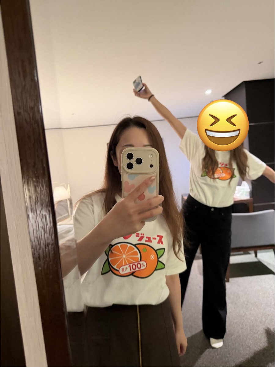a0322f's tweet photo. みかんジュースの飲み比べ🍊
蛇口から出るやつ実は憧れてたww
ノリで買ったTシャツ、ダサかわいww https://t.co/ttb2AI462e