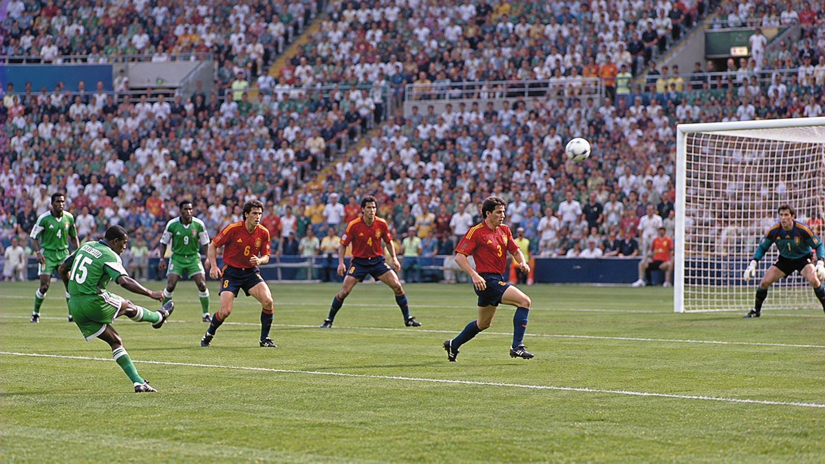 SoccerAmplified's tweet photo. DID YOU KNOW SUNDAY OLISEH WAS A DEFENSIVE MIDFIELDER WHEN HE SCORED NIGERIA’S WINNER AGAINST SPAIN AT FRANCE 1998?

Nigeria faced Spain in Nantes on 13 June 1998.

Fernando Hierro put Spain ahead.

Mutiu Adepoju equalised.

Raúl restored Spain’s lead.

Andoni Zubizarreta then turned Garba Lawal’s cross into his own net.

Sunday Oliseh won the match in the 78th minute with a drive from outside the penalty area.

Nigeria won 3–2.

Oliseh was a defensive midfielder, not a regular goalscorer.

He later told FIFA that Taribo West had urged him to practise those shots before the game.

Nigeria reached the Round of 16.

Spain went out in the group stage.

#WorldCup #Nigeria #SundayOliseh #Spain #SuperEagles #FIFAWorldCup #FootballHistory #DidYouKnow