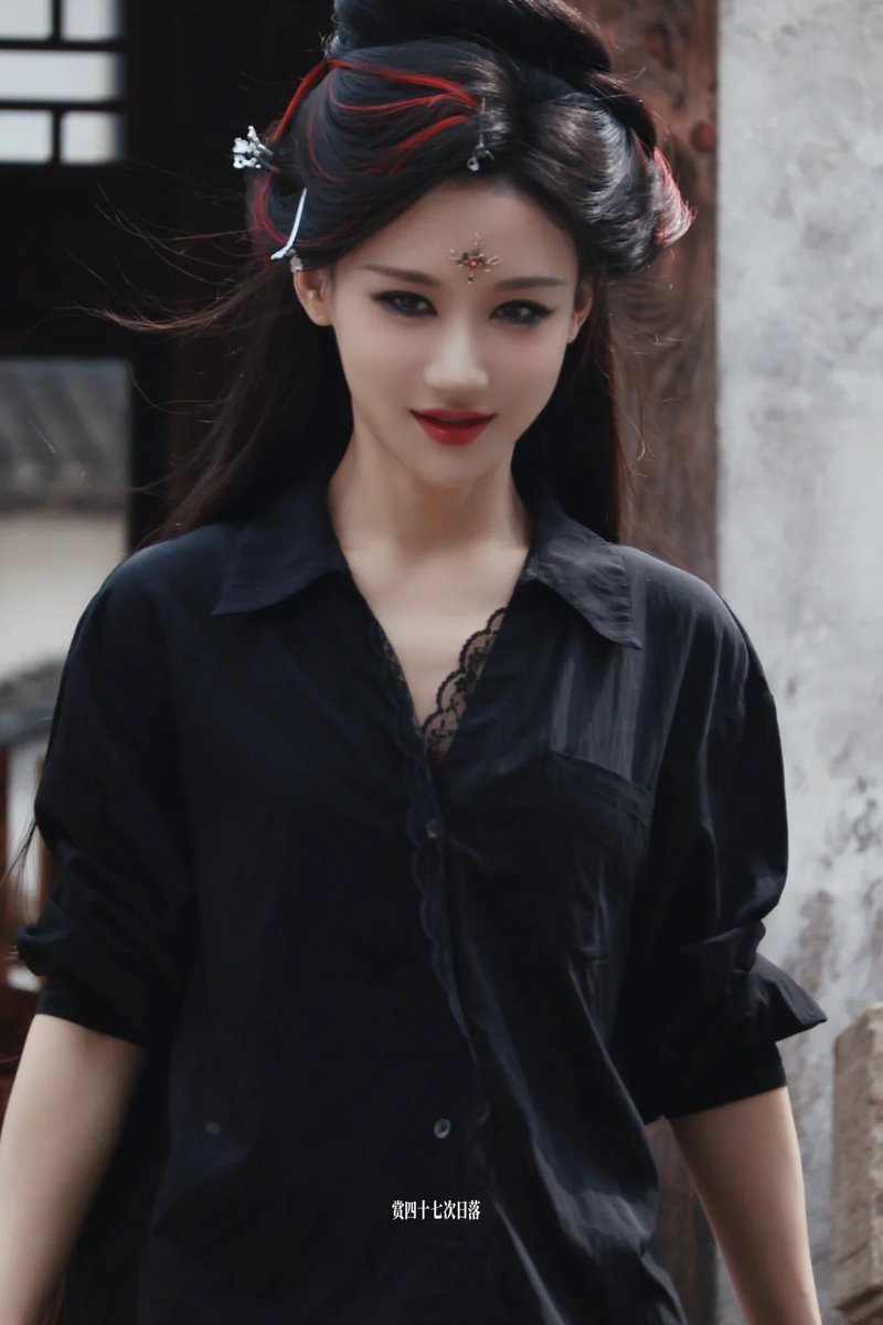 langjieupdates's tweet photo. First look at #HeXuanlin’s styling in Bai Yao Pu (#百妖谱) https://t.co/dbFcJdNHdU
