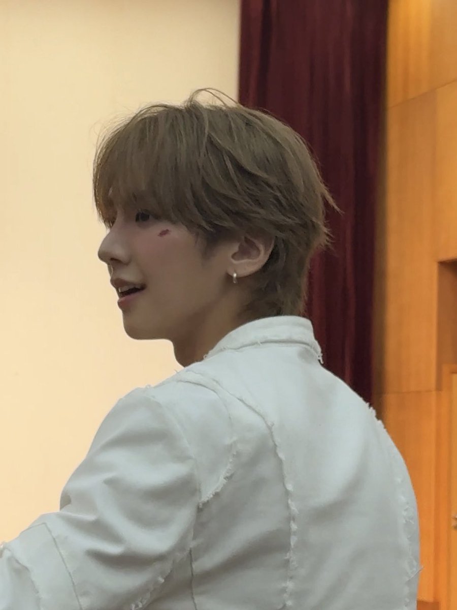 morexxplz's tweet photo. 9월한달동안 삶기부전치료 열심히다님 … 또가자 https://t.co/5OB0Y9fJkM