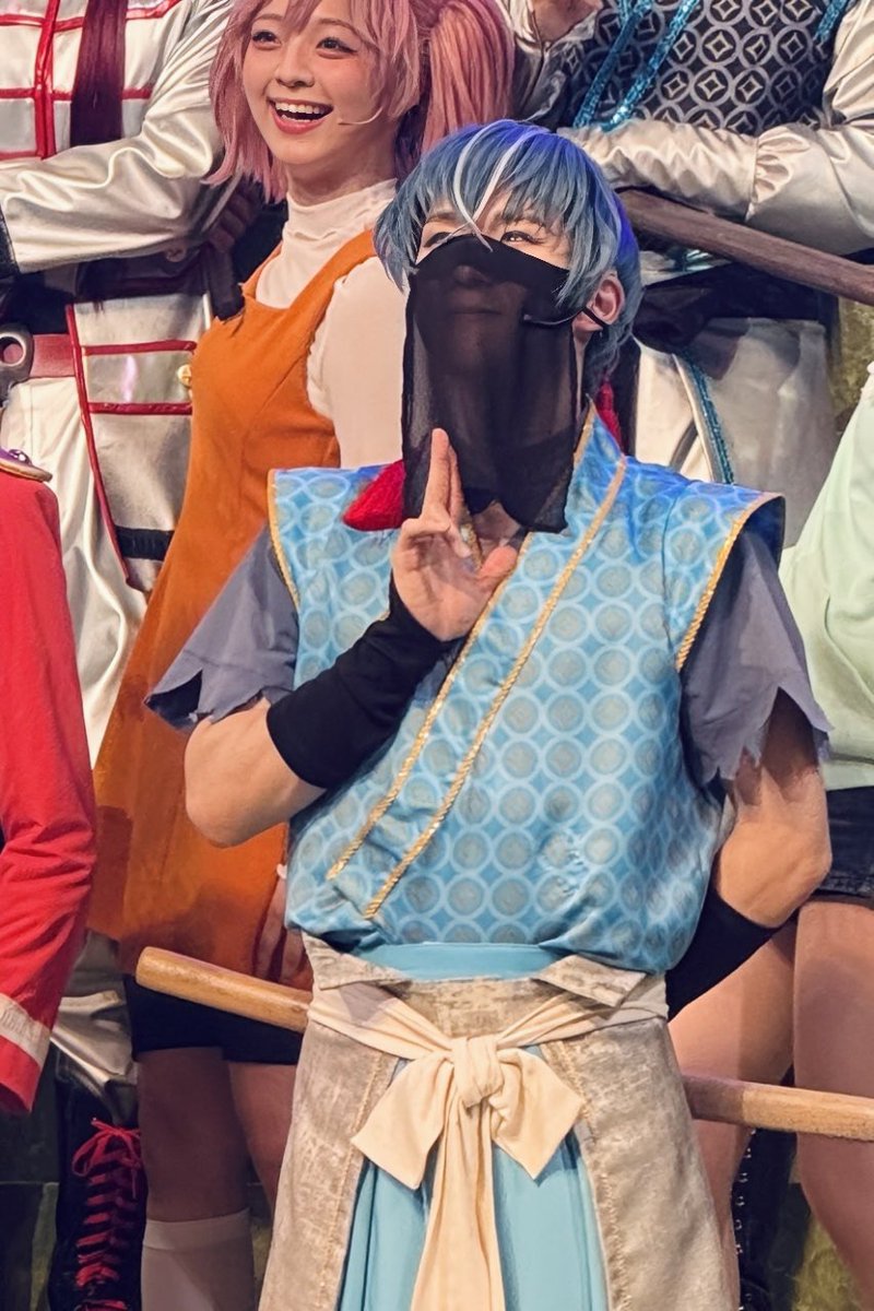 seiyuu68's tweet photo. 口元が見えなくたってニコニコ笑顔のドロロ兵長😻🩵
#ケロミュ https://t.co/badfBeefME