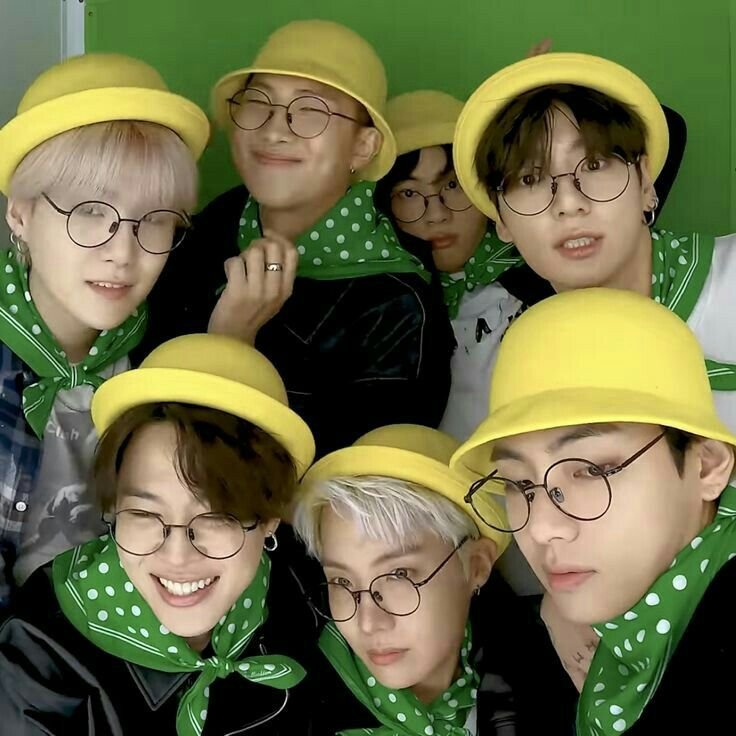 Brisajkjm's tweet photo. Voten por BTS, los RT también cuentan como votos 💜

I vote for #ARIASBTS at the 2026 ARIA Music Awards. https://t.co/82Gv7slZgf