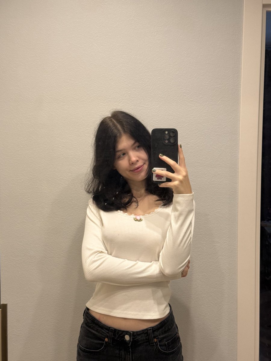 milasiights's tweet photo. who's really over 30 years old on x??

i wanna see sum old men ☺️
#SingleMen #DatingOnX #USA #oldermen https://t.co/X79AYAwxqx