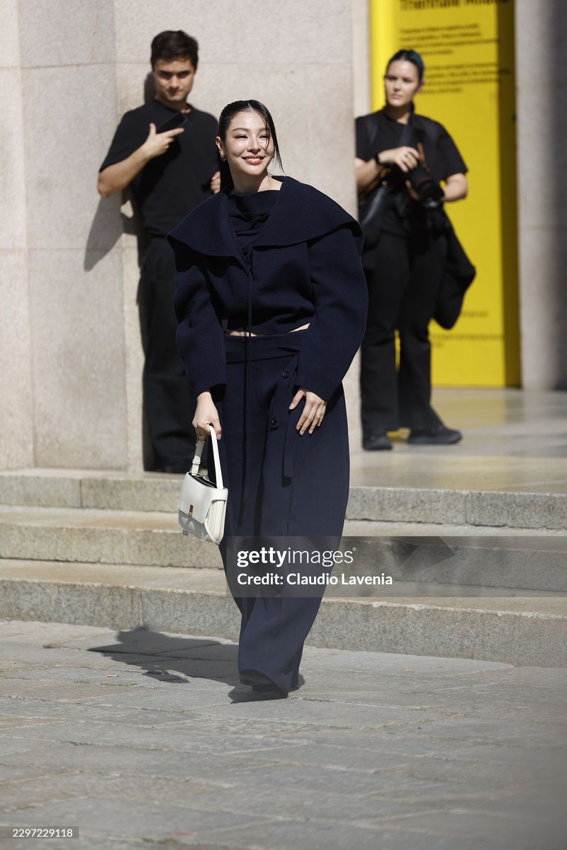 malisorndata's tweet photo. 🔥🔥🔥🔥🔥

FAYE FOR FERRAGAMO MFW 
#FerragamoXFaye 
#Ferragamo 
#FerragamoSS27 
#FayePeraya 
#MilanFashionWeek https://t.co/9P2vPvPalr