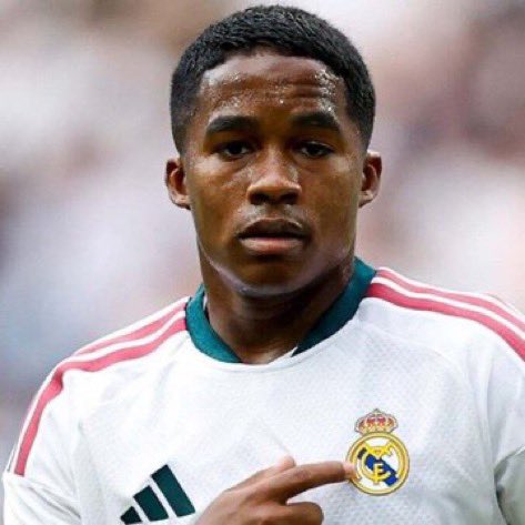 maldiidown's tweet photo. 🚨OFICIAL: Mbappé estará 2 ￼MESES de baja

Mourinho ya ha informado a Endrick que será titular estos dos meses

Con esto el ataque del Madrid debería ser Vinicius - Mourinho - Güler https://t.co/Iutk9T2IHR