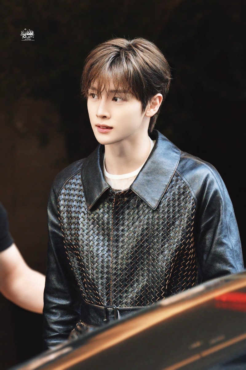 beside913's tweet photo. 260926

#BottegaVenetaSS27
#BottegaVenetaSS27xSUNGCHAN
#성찬  #ソンチャン #SUNGCHAN
#RIIZE #라이즈 https://t.co/b4pyG7QfcA