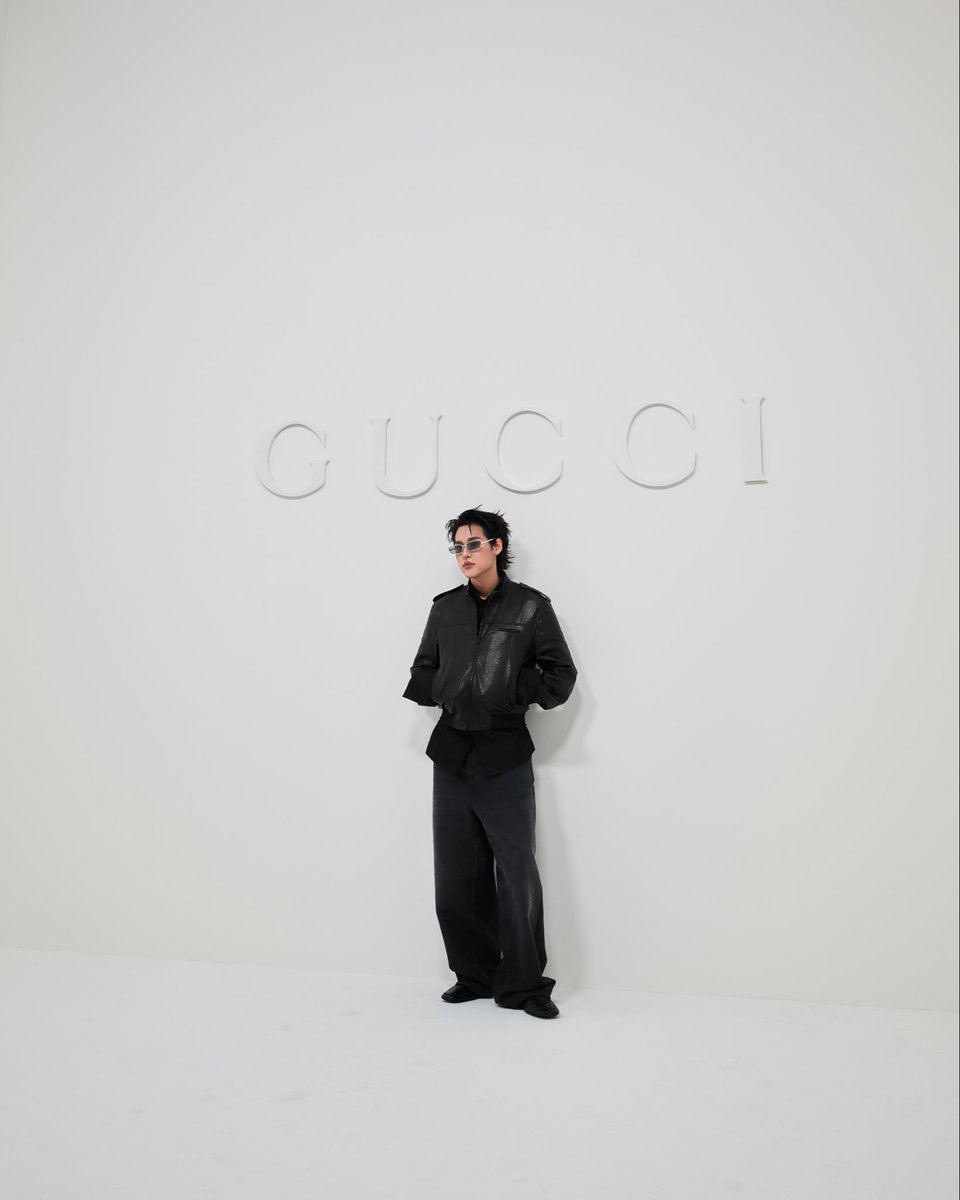 sccardd's tweet photo. BILLKIN X GUCCI SS27

#GUCCISS27xBILLKIN 
#BILLKINBAGUCCI
#GucciTheStoreShow
#Bbillkin 
#Gucci @gucci https://t.co/wObtnpT4eX
