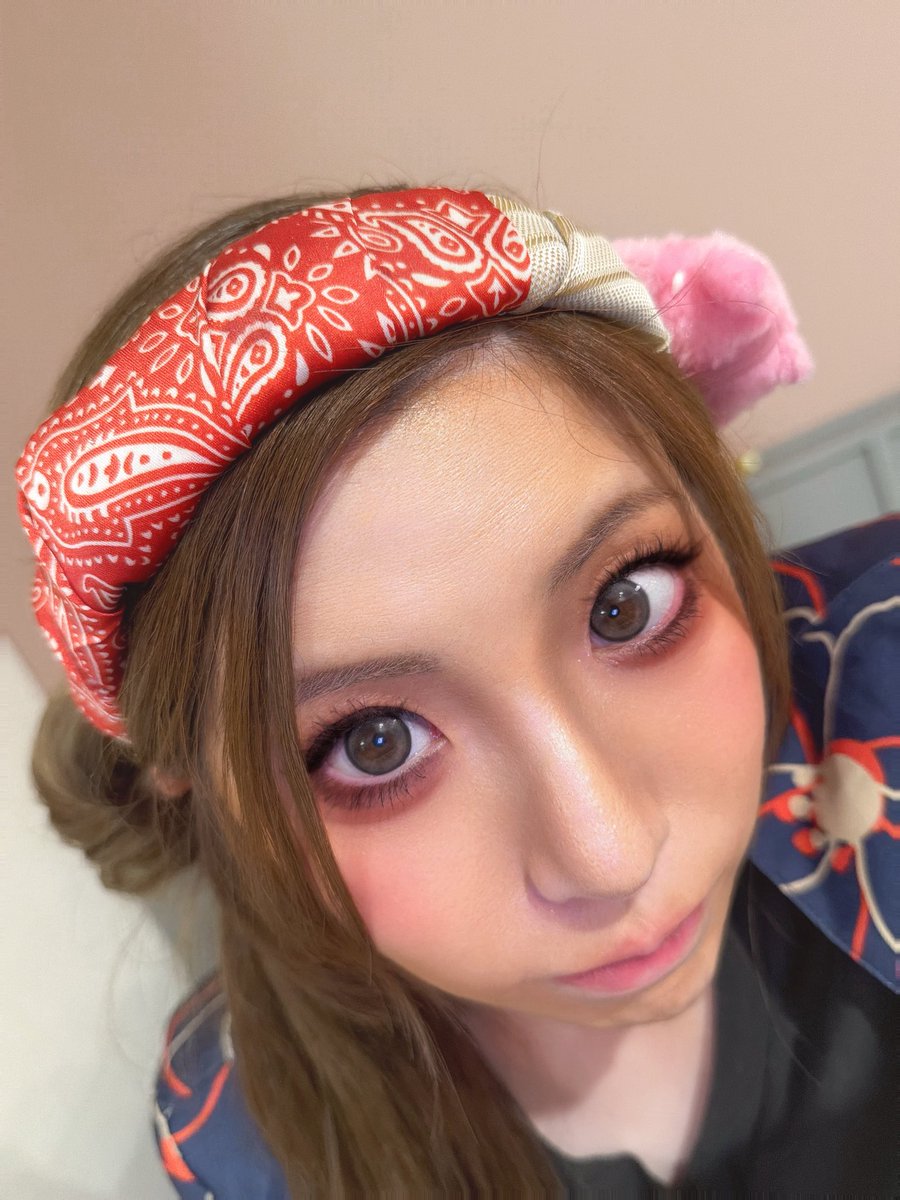 Eda_mameme's tweet photo. Dハロで初めて仮装した！
お兄ちゃんと一緒でした。
来年また再チャレンジします https://t.co/rPkGEpZ9Ip