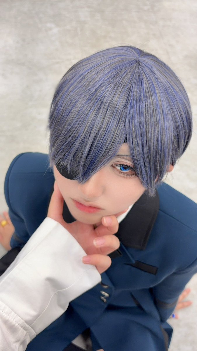 eito_404's tweet photo. ア口イスに顎クイされるシ工ル https://t.co/WpYzBW1ynl