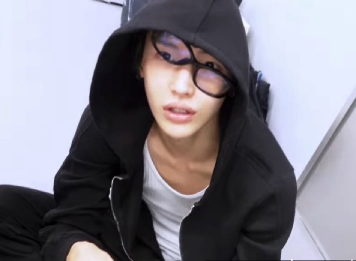 ymmbae's tweet photo. ฮีได้มีมใหม่ละ ติ๋มต๊อง 5555 https://t.co/MylVpiSl05