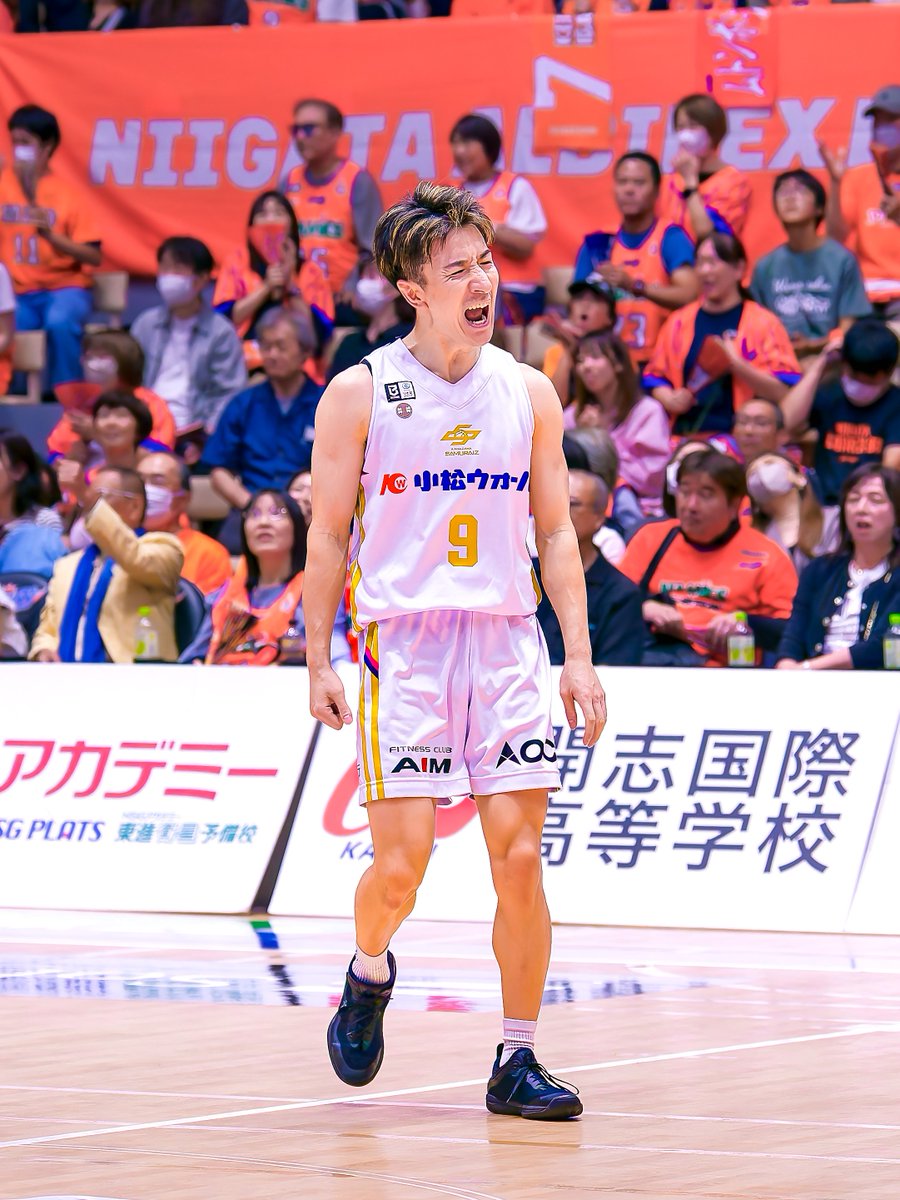 __fvaw__'s tweet photo. HERO！！🦸‍♂️

#金沢サムライズ
#請田祐哉 選手 https://t.co/mk9B4iQPdy