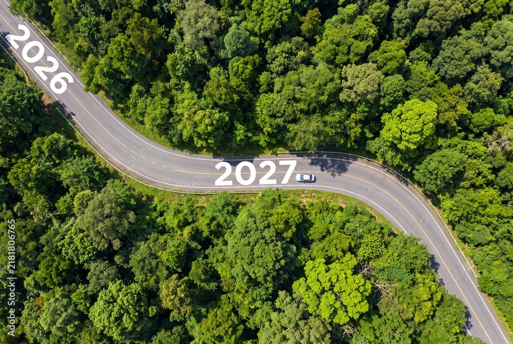 deep_vision27's tweet photo. https://t.co/vGFihaxfEk
Aerial Top View of Winding Forest Road Marked 2026 and 2027 with Car Driving Into New Year

#newyear #2027 #2026 #happynewyear #aerialview #dronephoto #topview #overhead #road #windingroad #curve #forest #greentrees #woodland #nature https://t.co/mxTWj3Eg2U