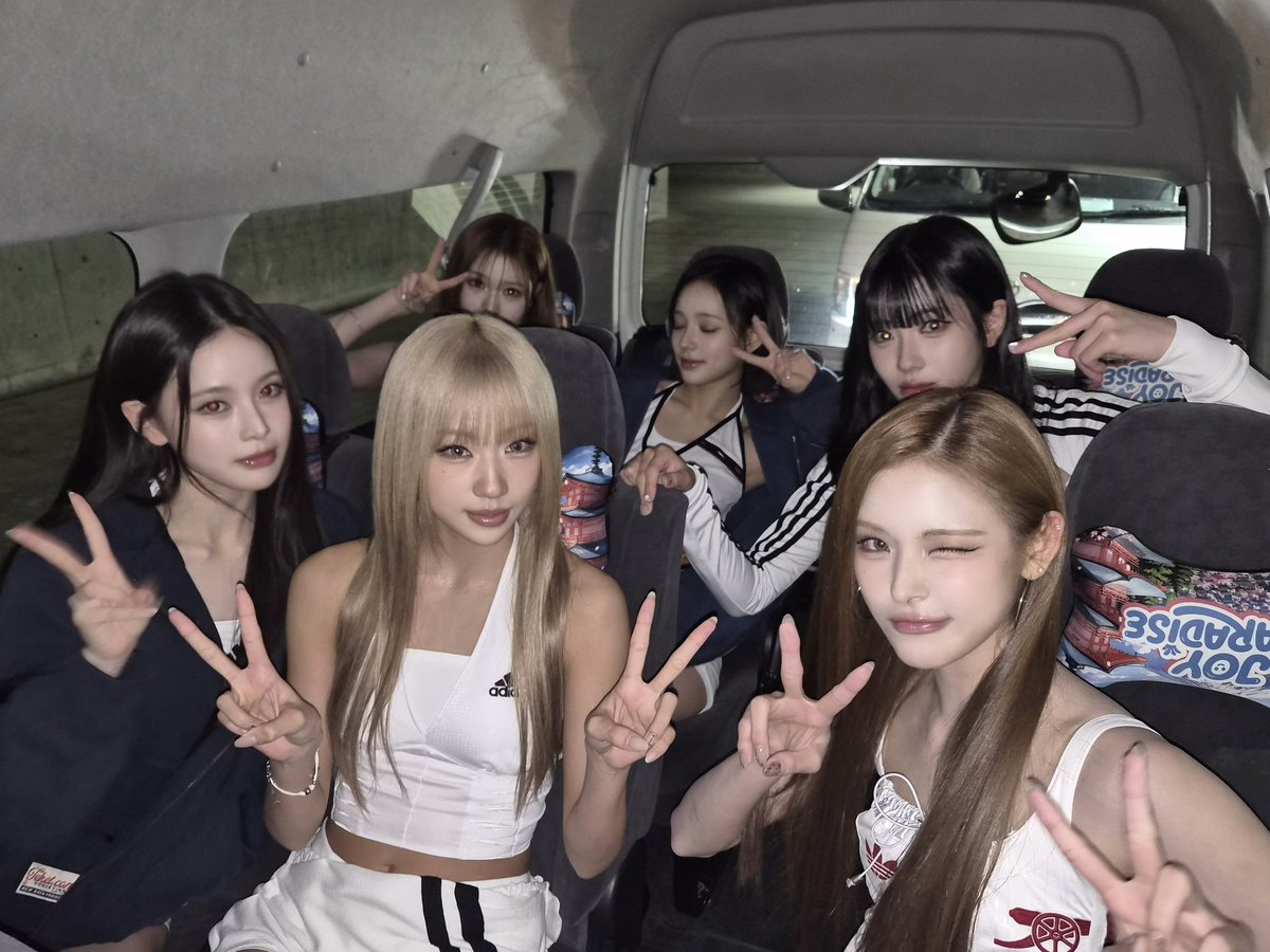 izna_offcl's tweet photo. [🎀]

대기 중 한 컷 🤍

#izna #이즈나 https://t.co/wElqDRMyUh