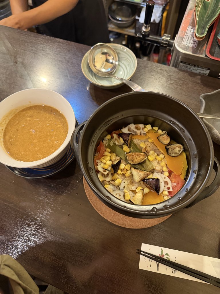 dreque125's tweet photo. 締めにカレー🍛 https://t.co/cTWAwarcNQ