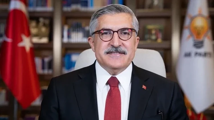 Hurriyet's tweet photo. 📌AK Parti Genel Başkan Yardımcısı Hüseyin Yayman:

"Artık Türkiye'de paradigma değişmiştir. Hiçbir şey eskisi gibi olmayacaktır ve ülkedeki işbirlikçiler, emperyalistler dahil olmak üzere hangi planı yaparlarsa yapsınlar, aziz milletimiz bütün bu planları bozacaktır." https://t.co/nihRB6Q2lA