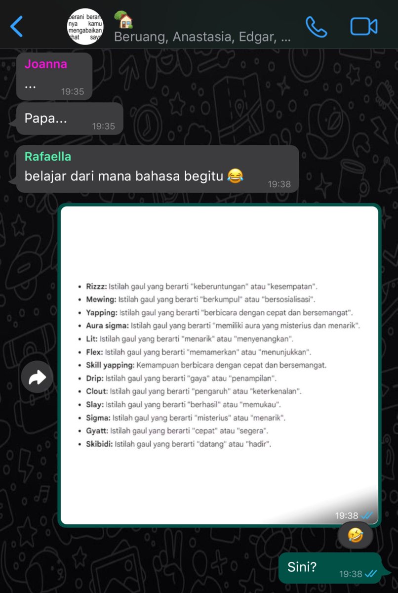 RTYosafat's tweet photo. Slmt malam semuanya, ada yg mau menemani sy belajar bhs anak muda? Sy coba pk bahasa mereka tp malah diketawain sm anak2 sy.. https://t.co/NGiT4cvpyJ