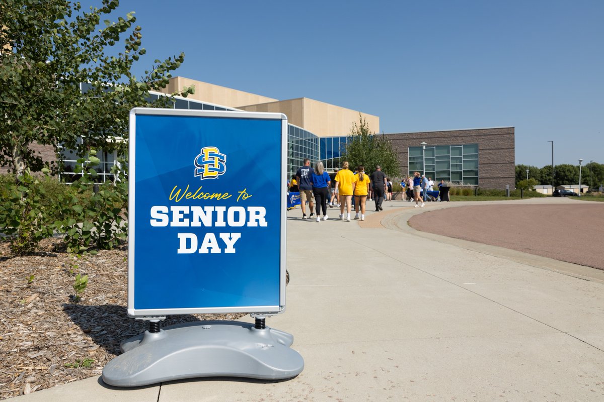 SDState's tweet photo. Welcome to campus for Senior Day and Family Weekend at #SDState! Whether you’re visiting your Jackrabbit or exploring campus for the first time, we’re glad you’re here. 🐰

Couldn’t make it? Plan your fall visit: https://t.co/LqHdkuazJU https://t.co/ssK7Ue3Eay