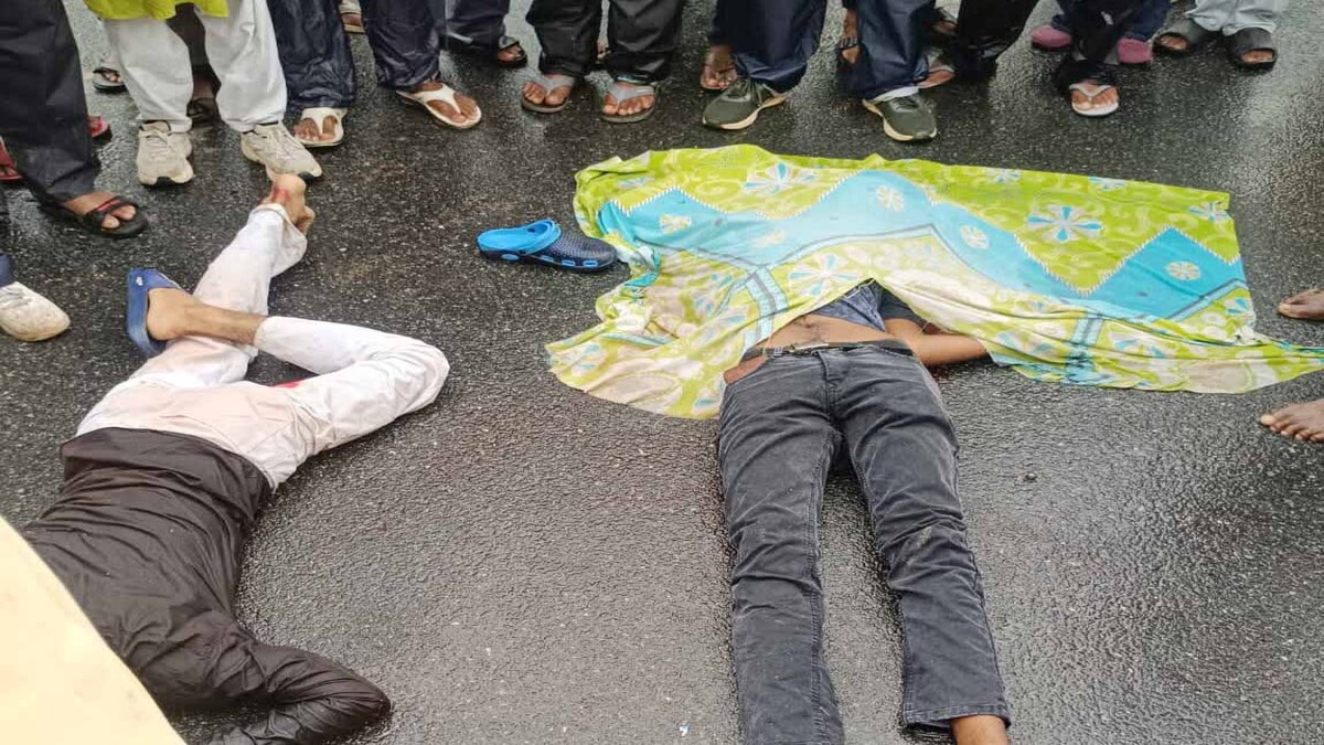lagatarIN's tweet photo. Ranchi News : पिठोरिया में सड़क दुर्घटना में 1 व्यक्ति की मौत, एक घायल https://t.co/iT12De2e2b 
#Ranchi #Accident #Dies https://t.co/0vSJnadCzr