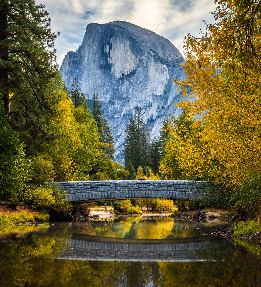 Interior's tweet photo. Today is National Public Lands Day, a celebration of the wide-open spaces, wild places and unforgettable landscapes that belong to all of us.

Get outside. America is waiting.

Photo at @YosemiteNPS by Frank Lahman https://t.co/g9zGsjOGP7