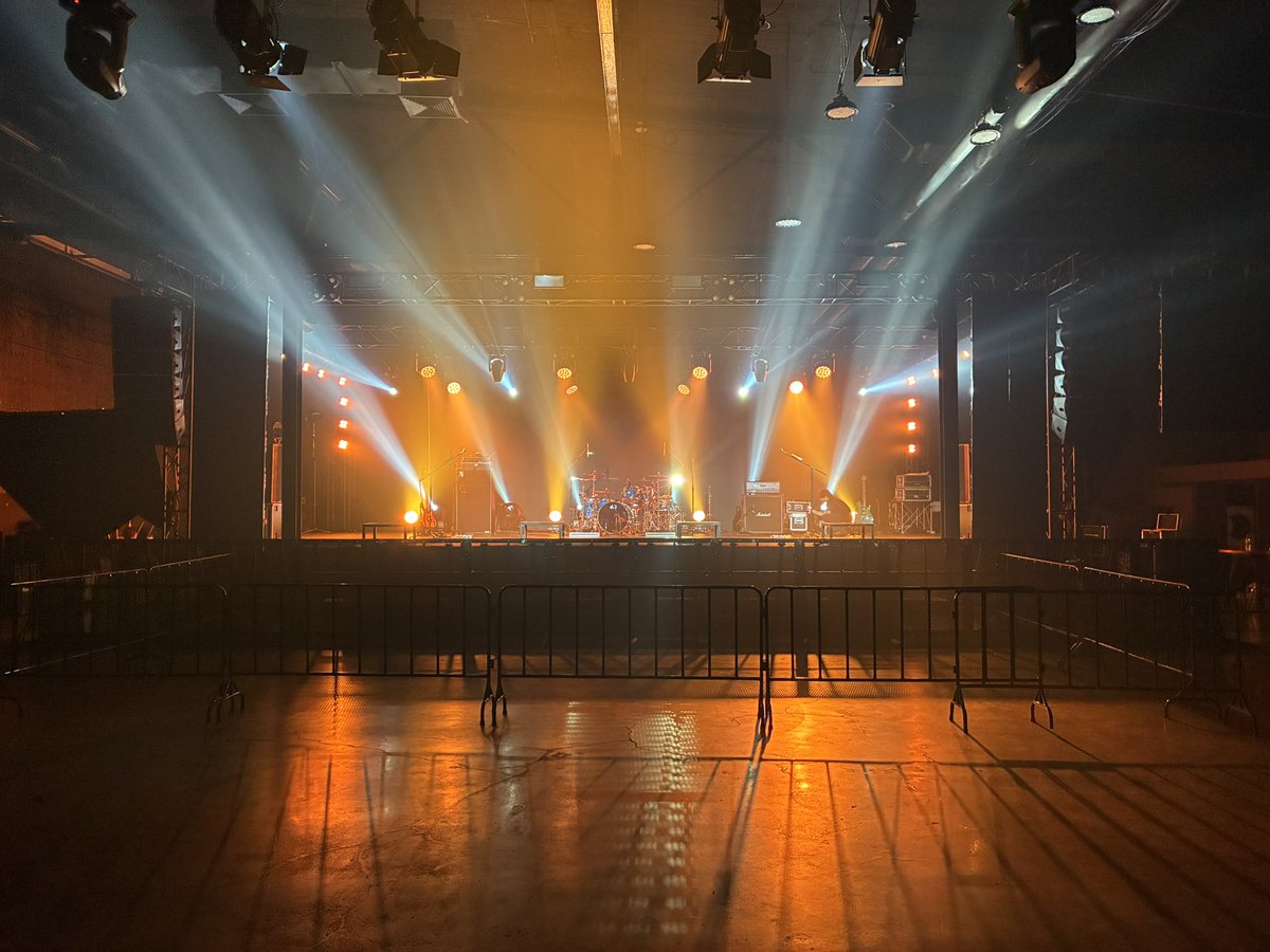 hainepp's tweet photo. 本日、FLOW WORLD TOUR 2026 NARUTO THE ROCK@THE STREET RATCHADA BANGKOK,THAI LAND DAY1

タイで2days演るよ〜！

初日26day!楽しみまっせ〜^_^

#FLOWNARUTOTHEROCK
#FLOW_JAPAN https://t.co/DnpU2okikf