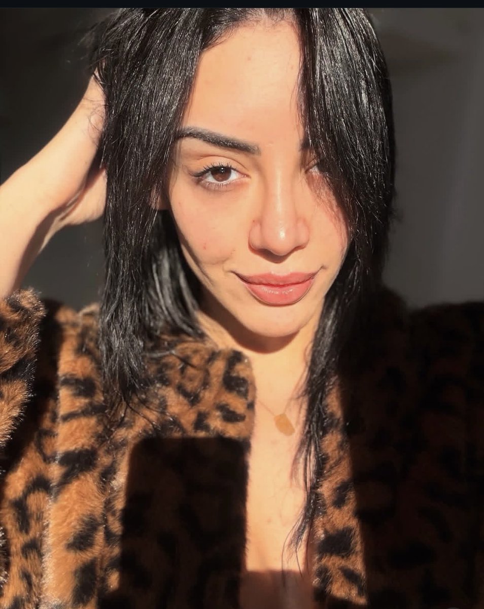 AnnalauraA0u's tweet photo. What your mornings  should look like 🏳️‍⚧️😍
#trans https://t.co/NiwDBCvMva