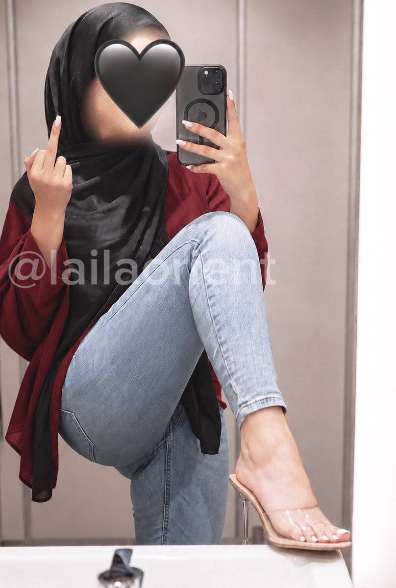 Lailaorient's tweet photo. Sklaven dürfen sich für Cash&amp;Goes bewerben! Außerdem nehmen wir weitere Schlampen auf in unserer Familien Chatgruppe - wer traut sich? https://t.co/fPpXDUARAw