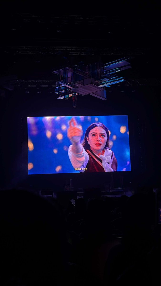 cktrendverse's tweet photo. Sobrang proud kami sayo, Krystal! Naiiyak ako grabe

KRYSTAL BECOMING BEGINS
#BecomingKrystalMejes https://t.co/9UsaJMG6sO