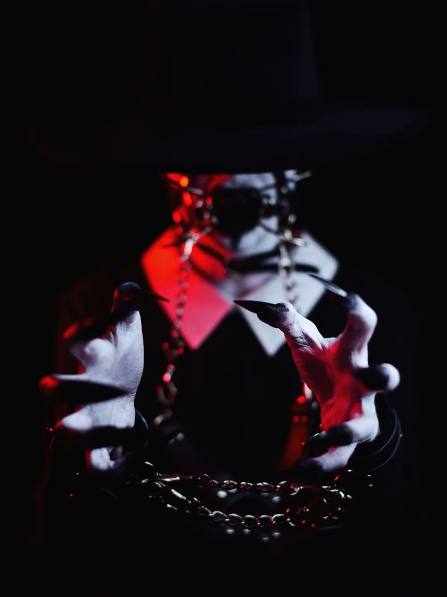 CesarGilditi's tweet photo. You had to be there. Director, photographer, and designer: Thomas G. Anderson 
Model and character: Licka Pumpkin 

© Thomas G. Anderson Photography

No AI used. Human subjects and artists exploring the world with equipment, time, and dreams to https://t.co/Oy8bOZfWMJ