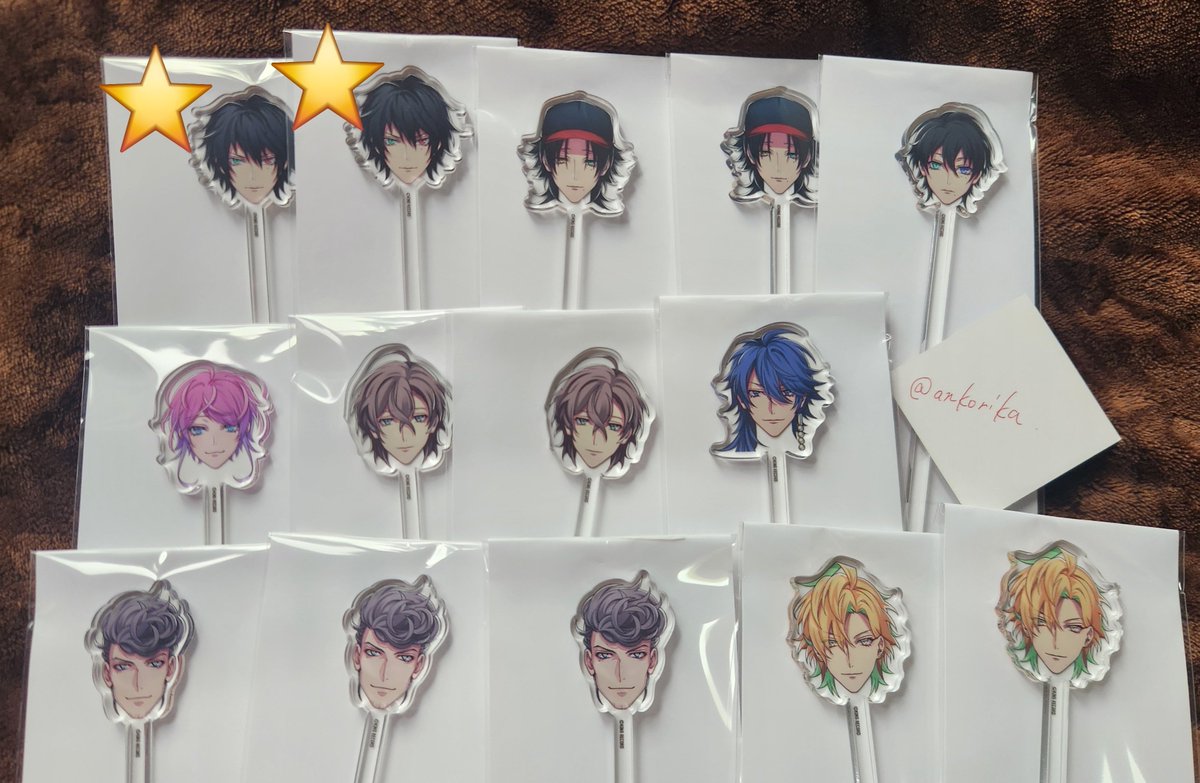 ankorika's tweet photo. 【交換/譲渡】
ヒプノシスマイク ヒプマイ カフェ 特典 缶バッジ チェキ マドラー

譲）
画像参照

求）
マドラー：銃兎1 理鶯1
チェキ：銃兎2 ANGEL2
特典：左馬刻 銃兎
定価(+送料)

☆は無印複数まとめての譲渡、特典は交換のみ
9/27池袋、10/3ライブ会場手渡し＞郵送
よろしくお願いいたします。 https://t.co/yeDdlamhQ9