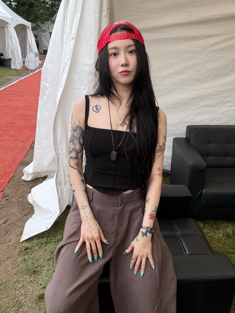 assianxxx's tweet photo. Asian - Petite - Tattoo - Sex Maniac = Never ending sex https://t.co/1hngZvii1y
