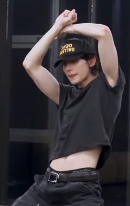 beginsism's tweet photo. ที่รัก พอแล้วนะ นะๆ พี่ขอล่ะ https://t.co/YxrGdEGgHm