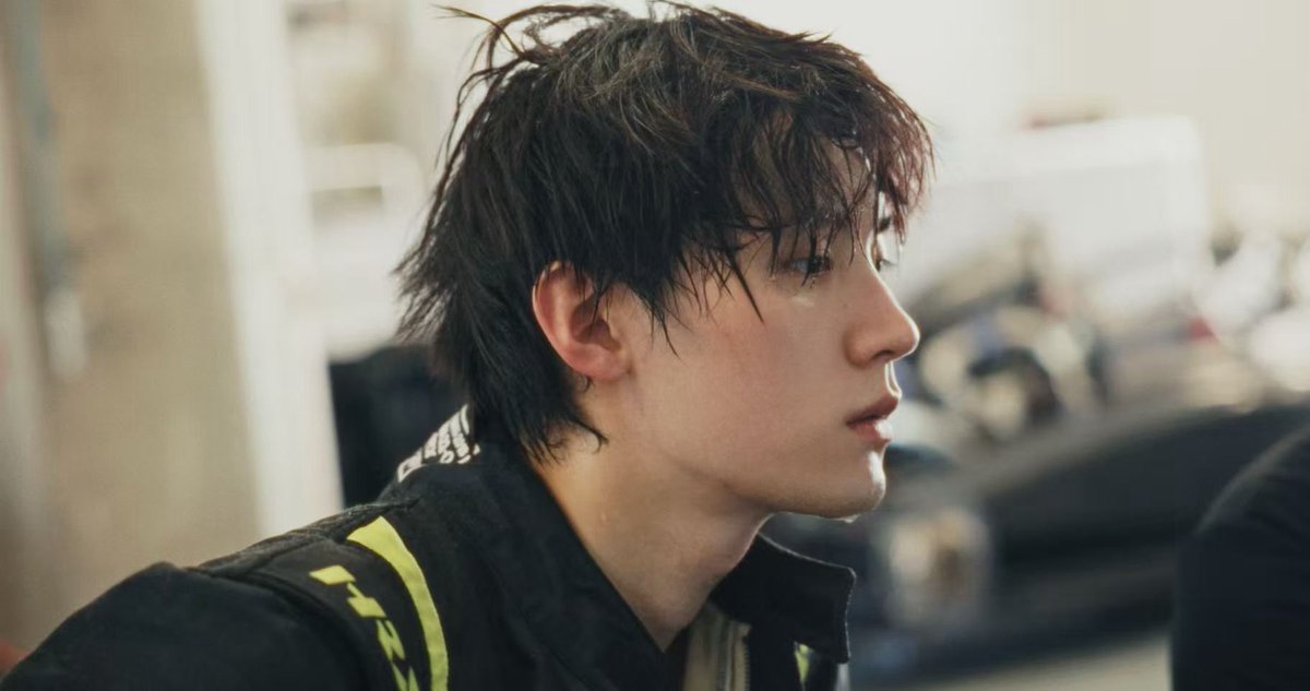 mxnxzzl's tweet photo. 남자콧대진짜아름답네 …… https://t.co/Wyr2KITi7X