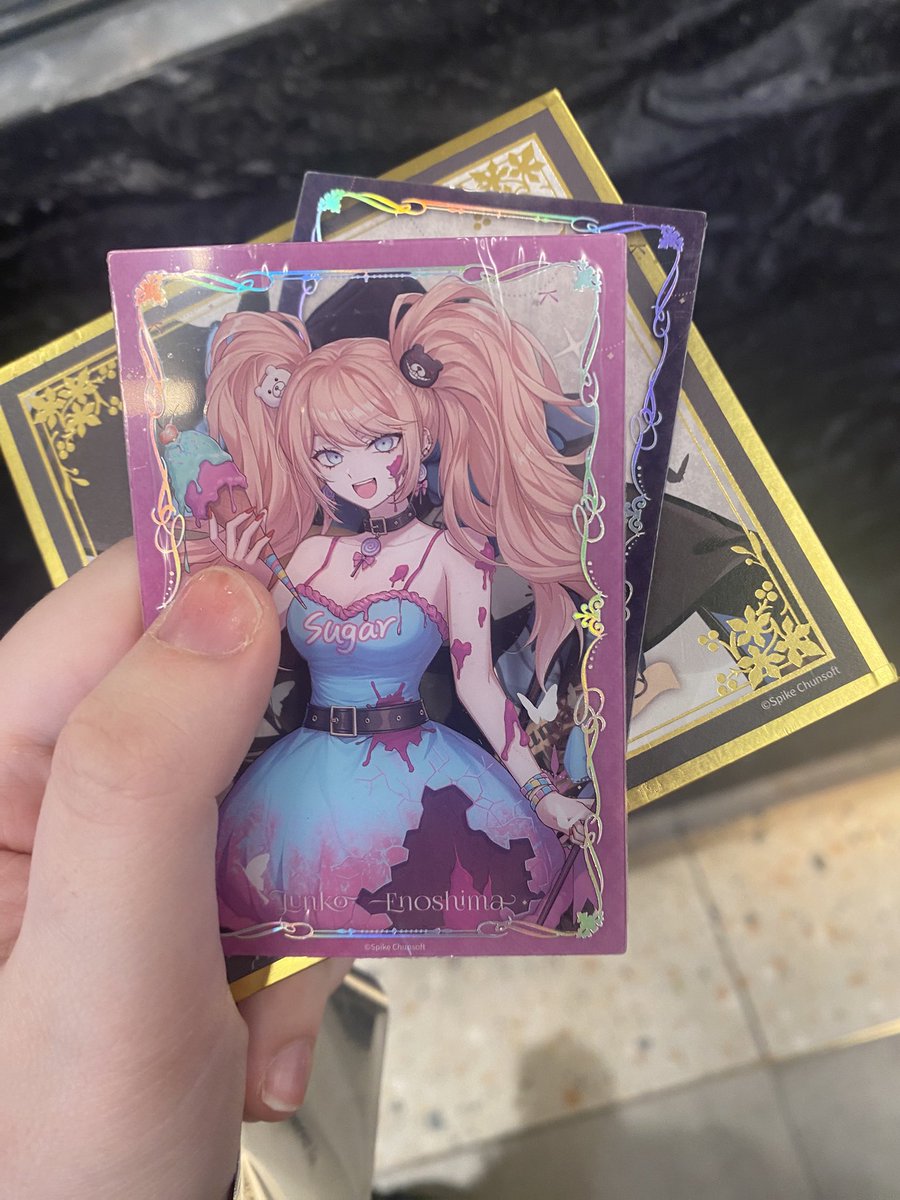 klemabot's tweet photo. JUNKO https://t.co/bSMfMt53YI