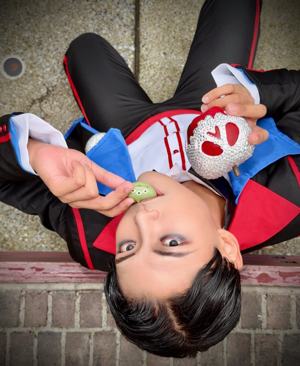 UNO1995P's tweet photo. 手下🍎

〜このスイーツをワンバイトすれば...〜

#Dハロ #Dハロ仮装 #Dハロ仮装2026 https://t.co/OePcbNBzPY