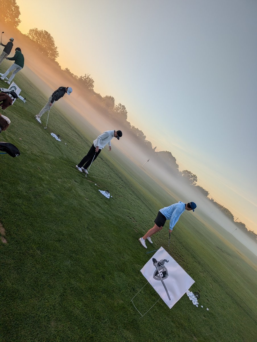 LPLancersBGolf's tweet photo. Great conditions for the 65th annual Lake Park Batka Invitational @LPAthleticDept.  Thank you to @VillageLinks67 for hosting the tournament. https://t.co/5lvJpBMxwb