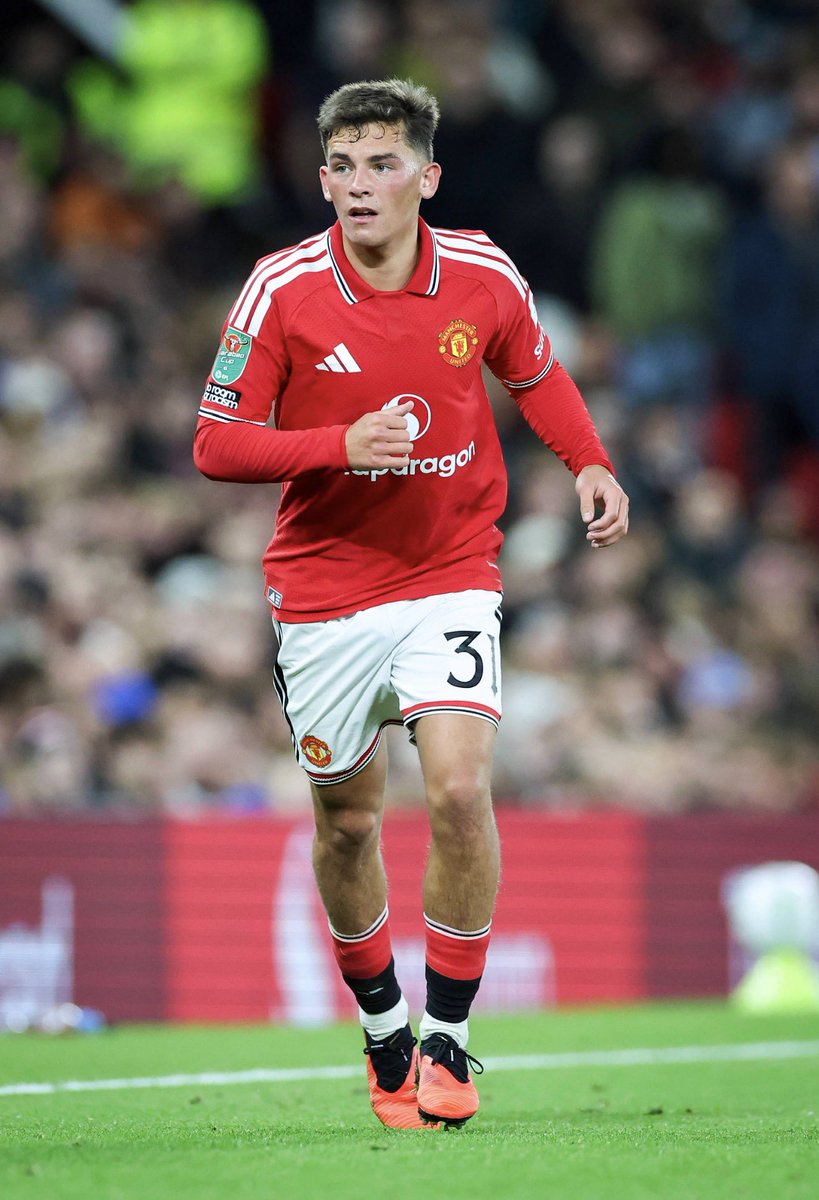 centredevils's tweet photo. 🚨🚨| OFFICIAL: Shea Lacey wins Manchester United’s Goal of the Month for his goal against Brighton.🌟 https://t.co/JdaVV494zD