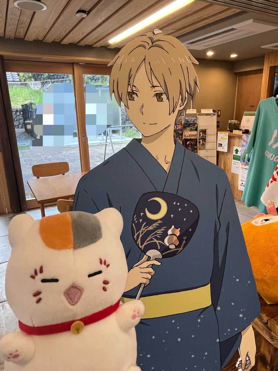 _1001kn's tweet photo. 夏目コラボバス停巡り🚏②
コラボドリンクと五木村の夏目🌙 https://t.co/uMlq2j6O6J