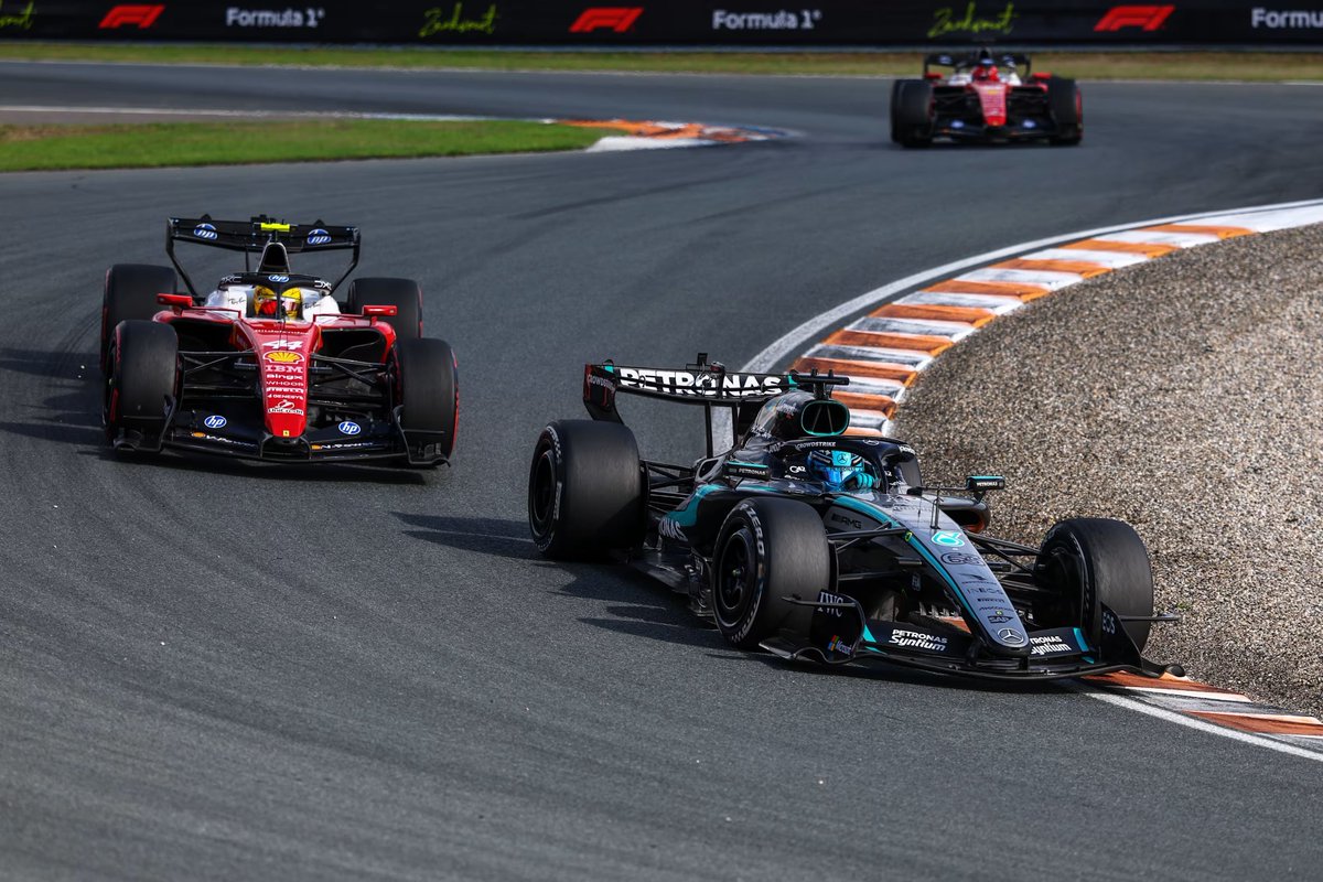 MercedesAMGF1BR's tweet photo. Os motores Mercedes passam a ser os mais vitoriosos da Formula 1. São 252 vitórias.

É pertinente lembrar que os alemães ficaram de fora da categoria por quatro décadas. https://t.co/cwf2sqVoJy