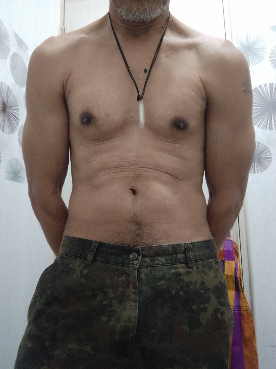 mapolnapao's tweet photo. ออกเวร และครับ สูงวัย 60 https://t.co/Px8tSv060s