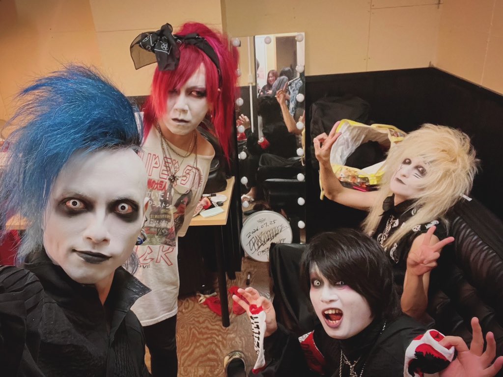 Ryota666J's tweet photo. 遂に明日！！！！
吉祥寺クレッシェンドにて、Amiliyahのあの御二方の生誕を祝う！！！
やるぜ！！！
🔥We are Omega Driiiiiii…pp🔥 https://t.co/1UlM6OyGQR