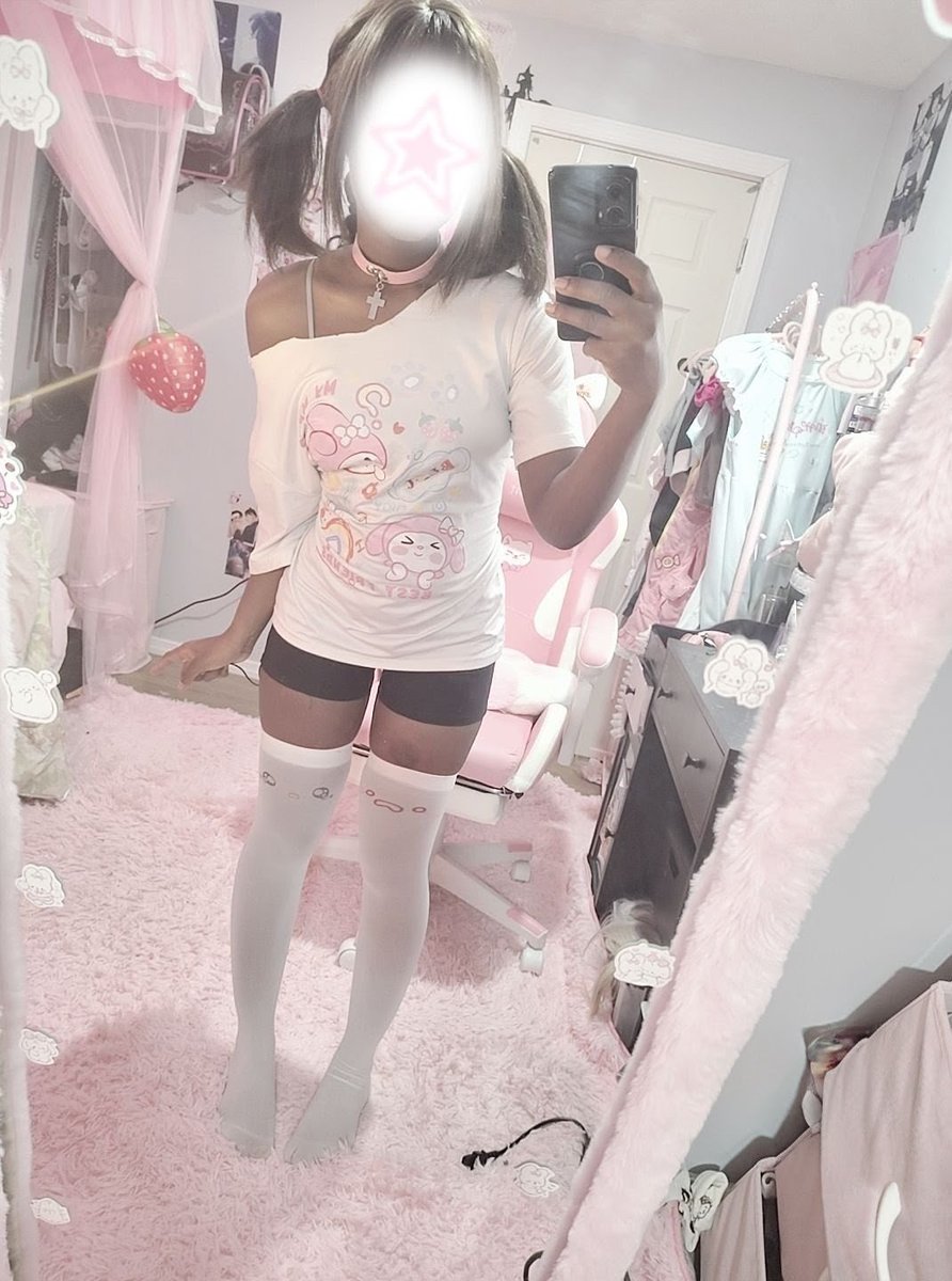 BunBunix07c's tweet photo. #cutecore #kawaii #moothunt〃・ 
Hiiii guys, I wanna have enough followers to share daily pics<⁠(⁠￣⁠︶⁠￣⁠)⁠> and interactions https://t.co/i2fPUu4MNe