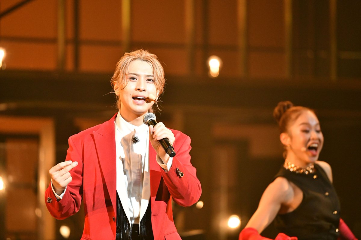 Stage_News_jp's tweet photo. KURUMU OKAMIYA 1st CONCERT『The Fanfare』
満員御礼で華やかに開幕！

オフィシャルレポートが到着
https://t.co/4adklzgtfw

#岡宮来夢 https://t.co/rSSZxJBETS
