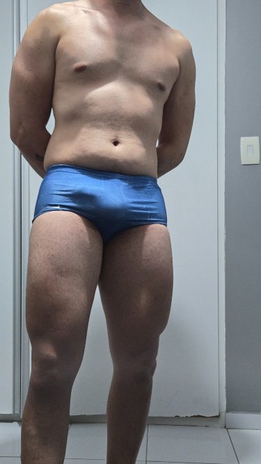 FixationSu47905's tweet photo. Qual das sungas marca mais a mala? 1° adidas, 2° Nike ou 3° adidas? 🩲🍆
https://t.co/cDvlmVnPuO

#sunga #speedo #spandex #lycra #bulge #cum #repost #chudai https://t.co/jnNd0oi4BY