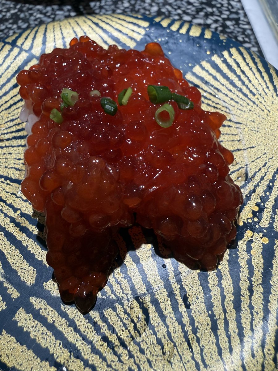 arika_sp's tweet photo. 26‘道オフ振り返り2日目その④
小樽から札幌に戻り、すすきの方面に移動中はなまるの誘惑に捕まる。ちょっとだけのつもり...
#予言者北海道オフ https://t.co/exDaKN8ASc