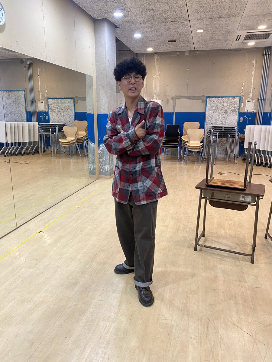 takuroustaff's tweet photo. なんと！この度！
木村拓哉さんのYouTubeチャンネル
「木村さ〜〜ん」に出演させていただきました👏👏👏

憧れの木村拓哉さんに会いにきていただき、感無量でございました…！

きむらさんにとって忘れられない大切な日になりましたね☺️
https://t.co/FrAuurBRjz https://t.co/Ibxlk9iKK6