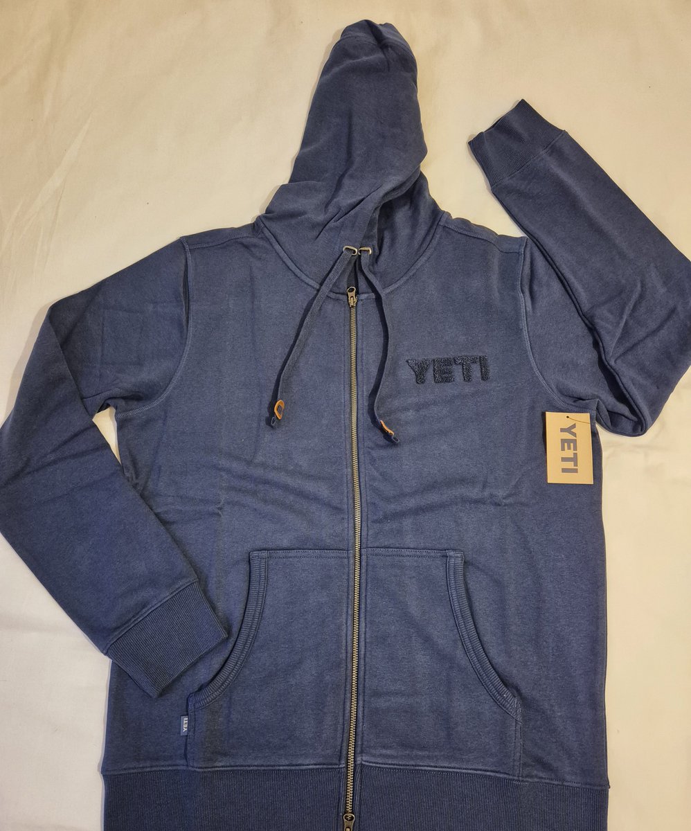 andreaurbanfox_'s tweet photo. Yeti Terry Full Zip Hoodie  Navy chenille logo  L https://t.co/tU1DjNa7HW #eBay #quality #bargain https://t.co/rfCXAQUxng