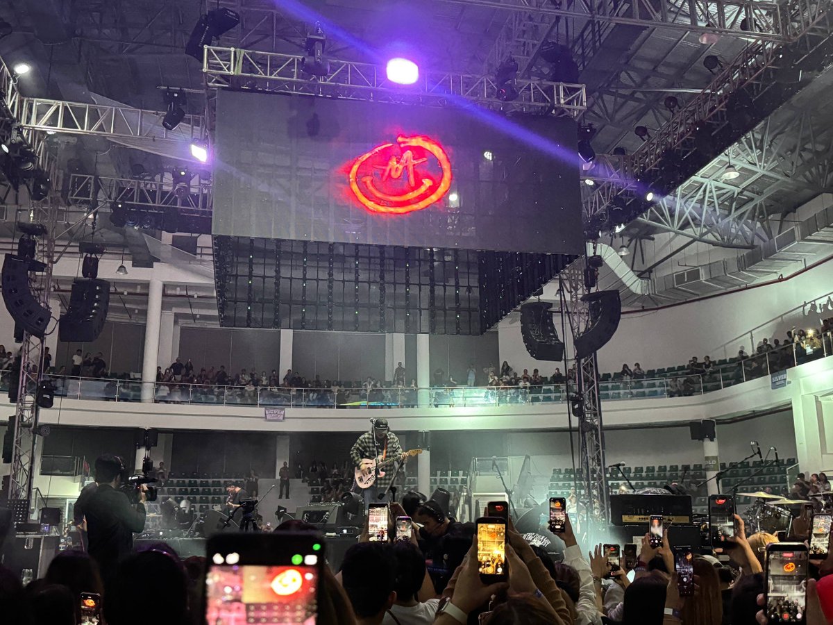 localpopph's tweet photo. Legendary band #MAYONNAISE is now on stage!

#NavotasMusicFest2026 #NavotasMusicFestival https://t.co/wevD5DHI3h
