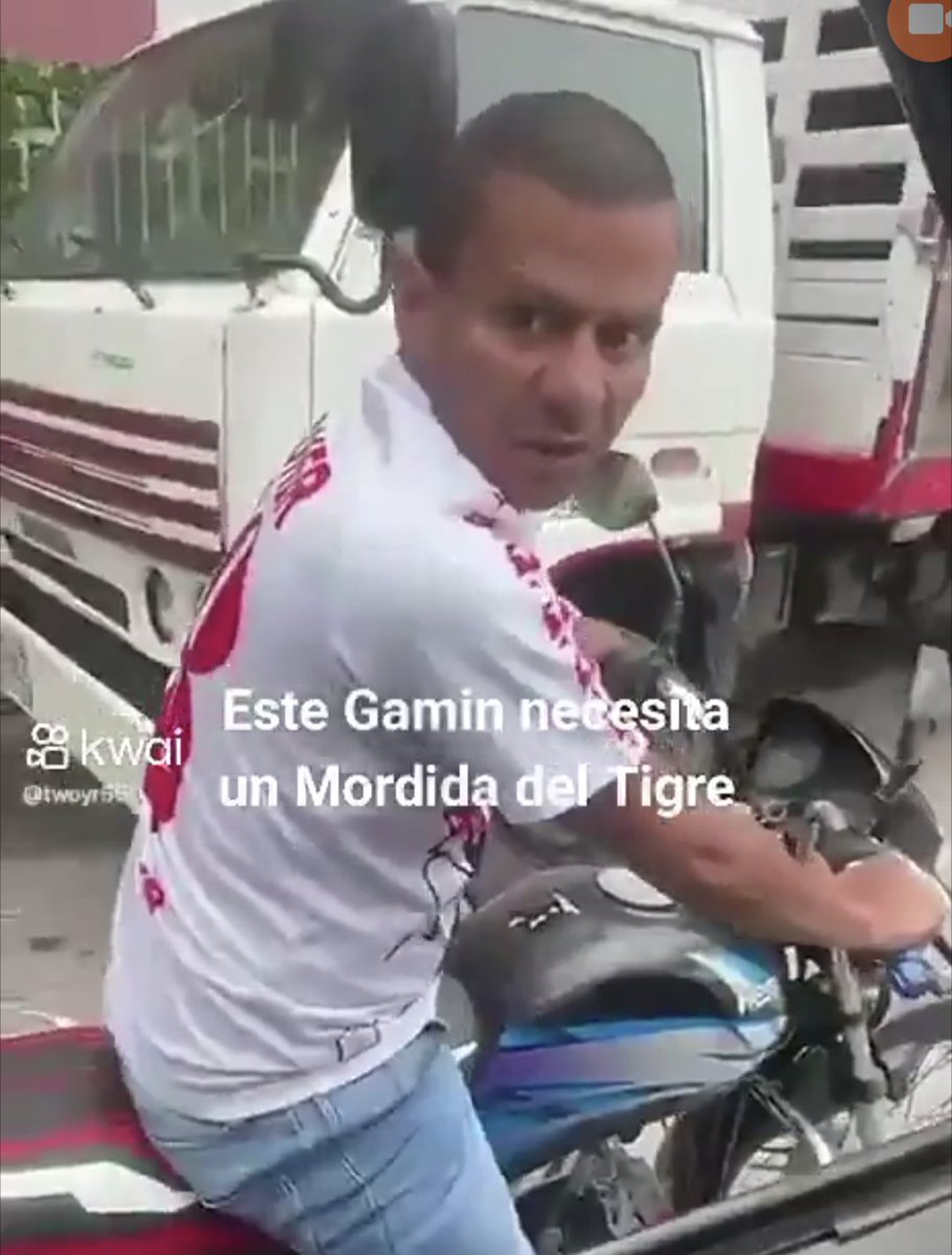 VecinoAca's tweet photo. @mauriciomatri Lo hacemos famoso???? https://t.co/GrSv86w6do