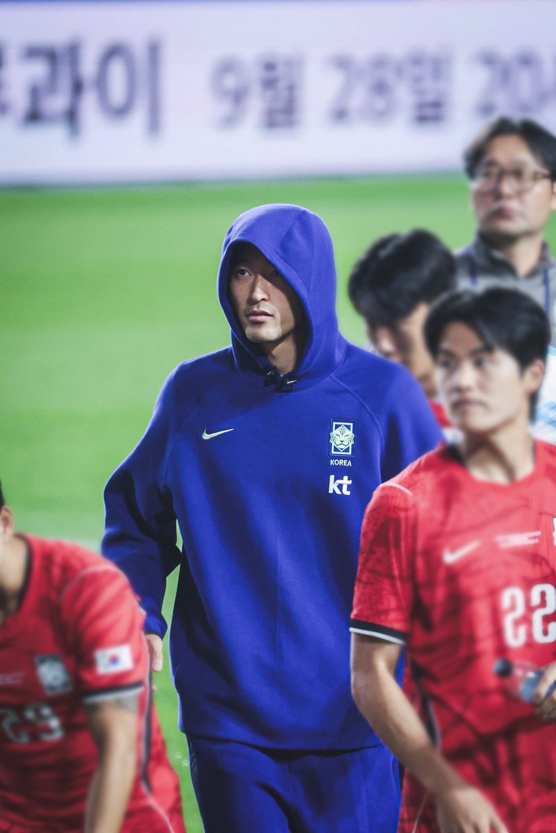 catfp_09's tweet photo. 🧢
🌚 🐾 #조규성 https://t.co/hqbW7AmsO3